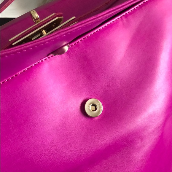Hot pink bag - Picture 3 of 8